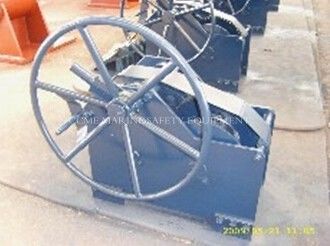 Porcelana Torno eléctrico manual para cables marinos proveedor