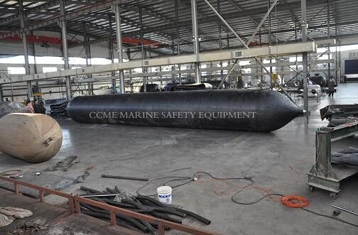 Barco de marina de 7,0 a 21,5 m Rescate Bolsa de aire marina Bolsa de aire flotante Bolsas de aire de amarre proveedor