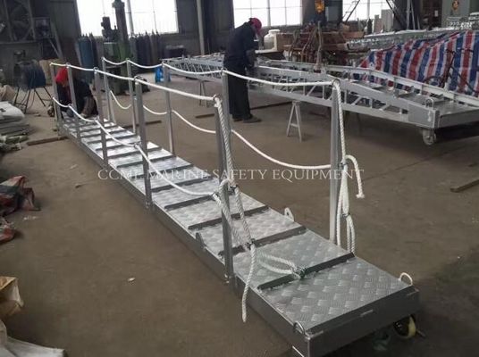 Escalera de pasarela marina Escalera de alojamiento marítimo Escalera de pasarela Escalera de cuerda Escalera de piloto proveedor